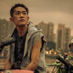 二次元掀裙子打屁屁到红的游戏
